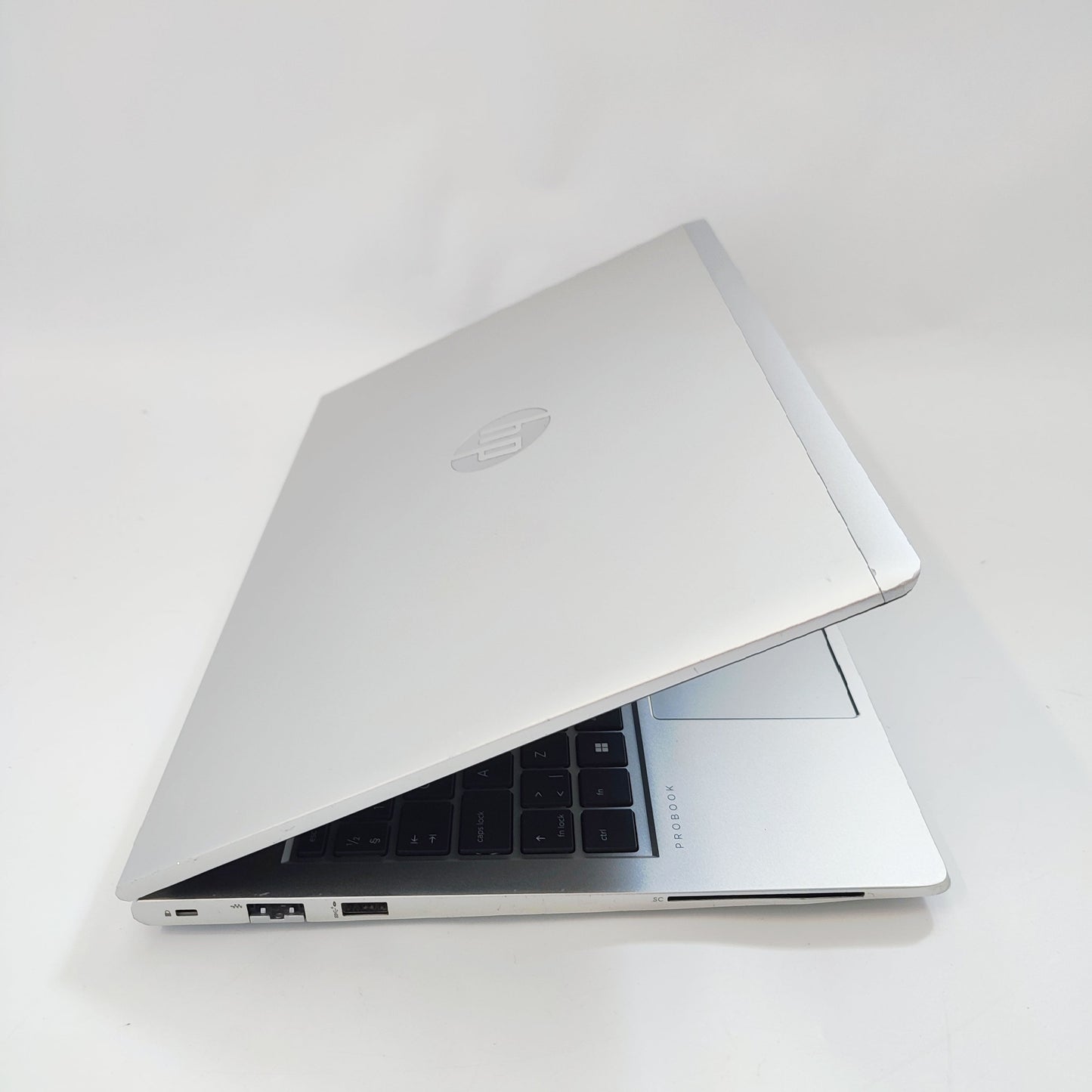 HP ProBook 650 G8/i3-1115G4/16GB/256GB SSD/Intel HD Graphics/15.6″ FHD/ID: 21522