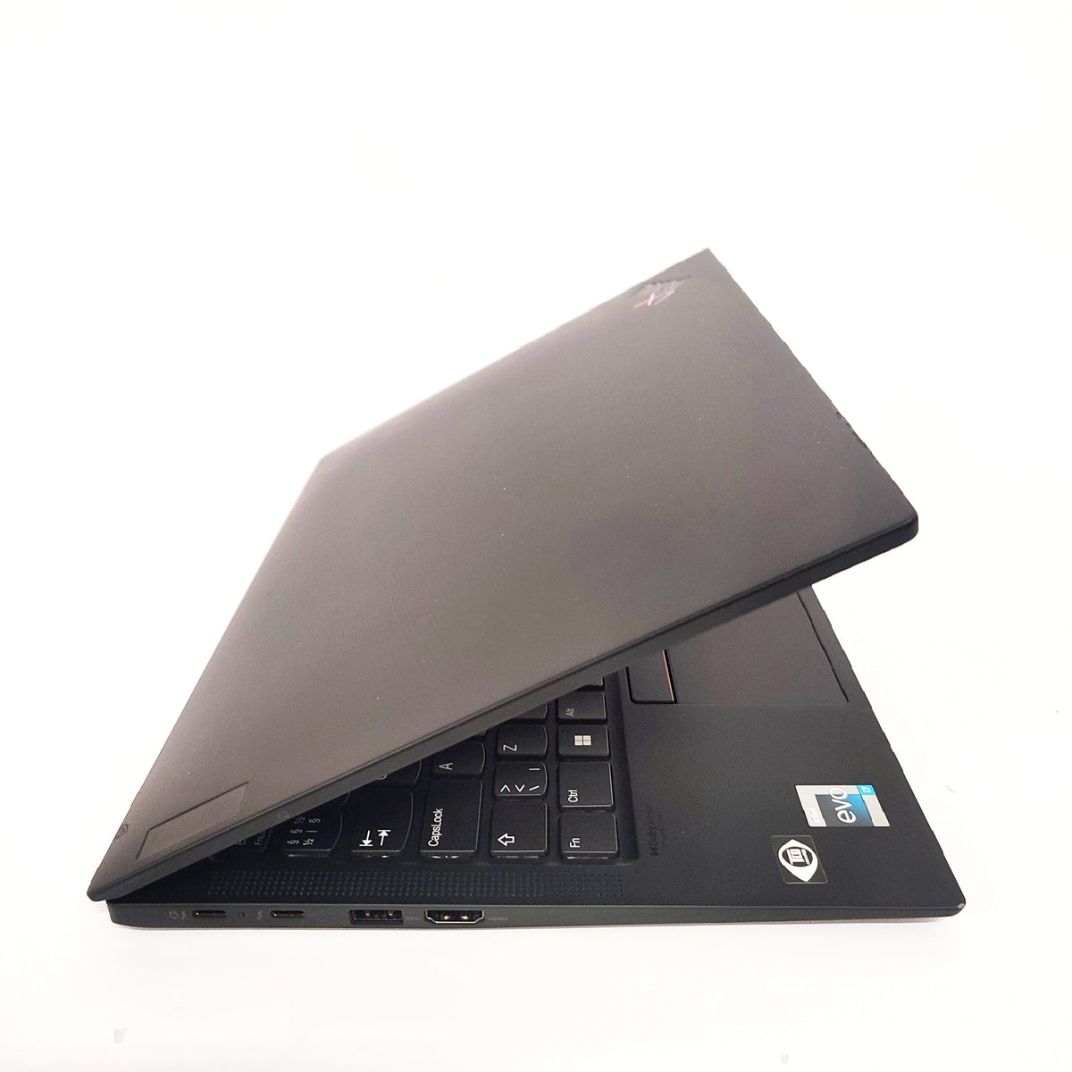 LENOVO ThinkPad X1 Carbon Gen 10/i7-1260P/16GB/256GB SSD/Intel Iris/ 14″ FHD/ID: 30332