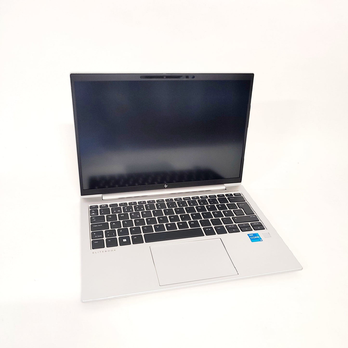 HP EliteBook 830 G9/i5-1235U/16GB/256GB SSD/Intel HD Graphics/13.3″ FHD/ID: 28654