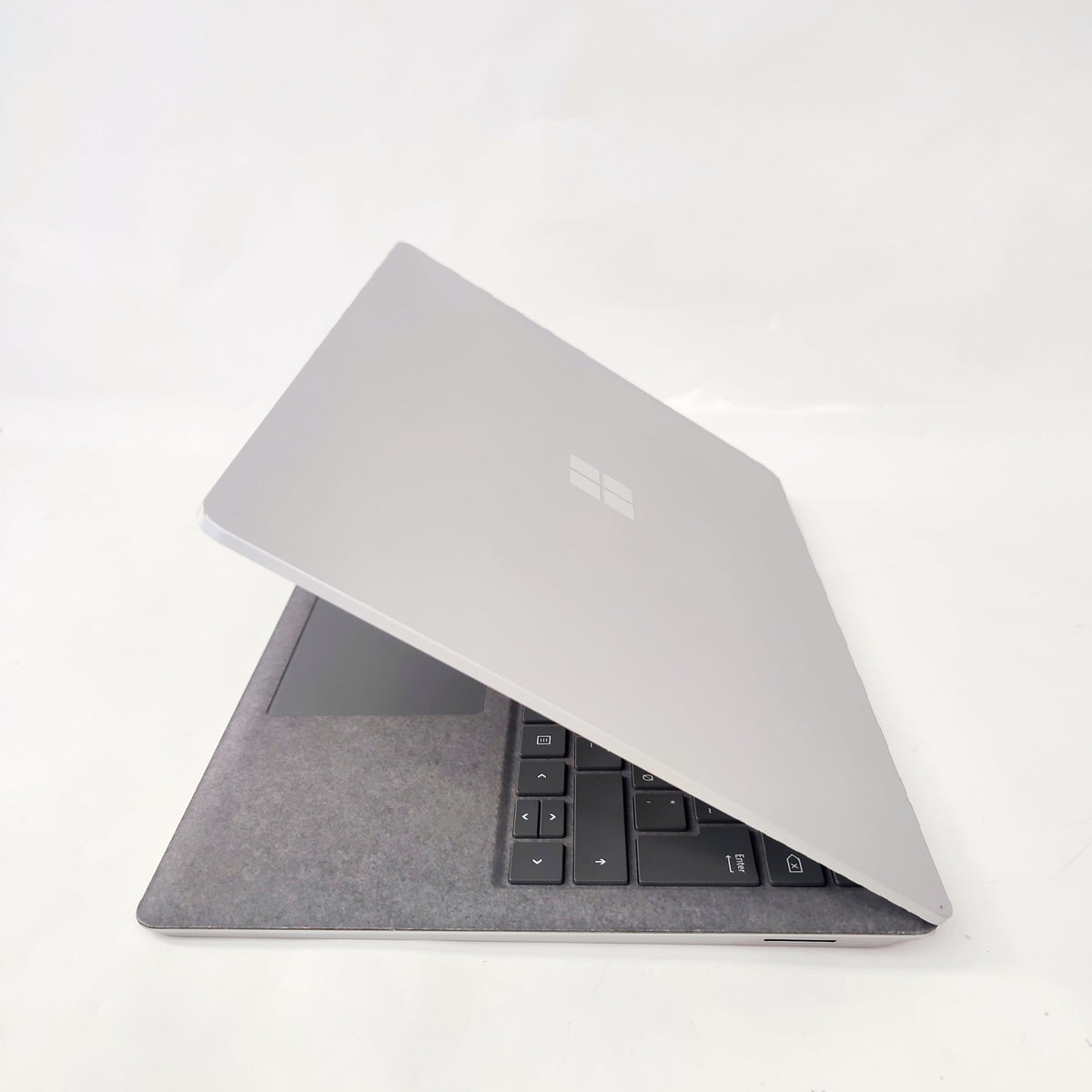 MICROSOFT Surface Laptop 3 Silver/i5-1035G7/8GB/120GB SSD/Intel Graphics/13.5″ QHD/ID: 29861