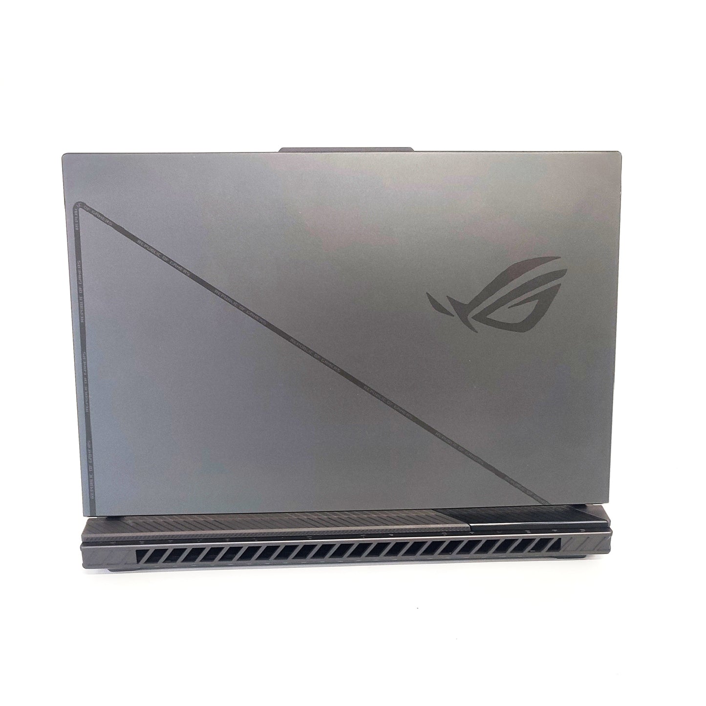 Asus ROG Strix G614J/i5-13450HX/16GB/1TB SSD/Nvidia Geforce RTX 4050/15.6″ FHD/ID: 24078