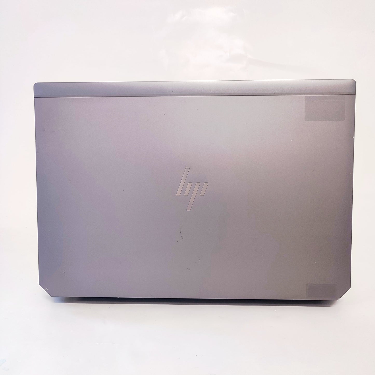HP ZBook 17 G5/i7-8850H/16GB/256GB SSD/NVIDIA Quadro P1000/17.3″ HD+/ID: 28463