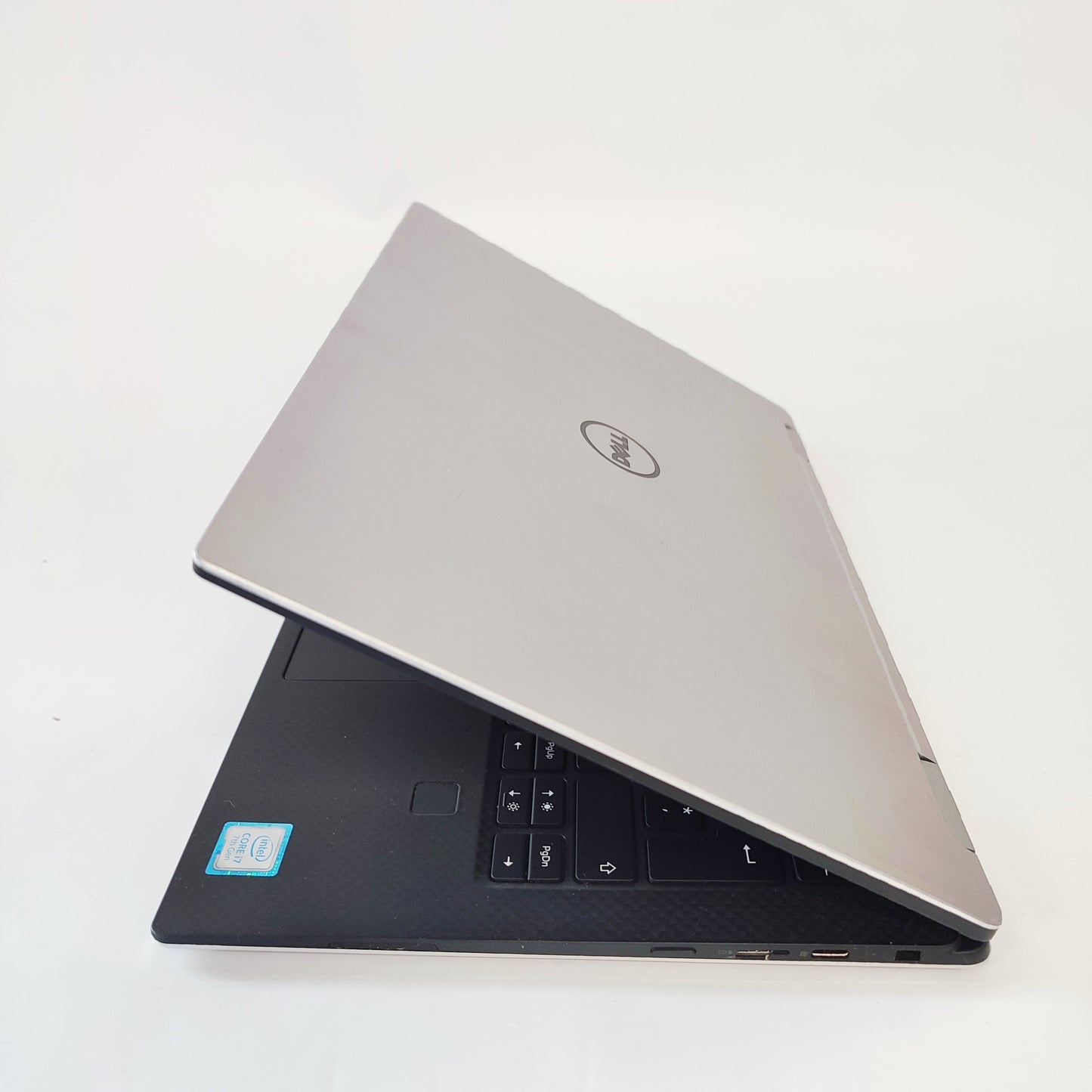 DELL XPS 13 9365 skārienjutīgais dators/i7-7y75/8GB/256GB SSD/Intel HD grafika/13.3 collu FHD/ID: 25652