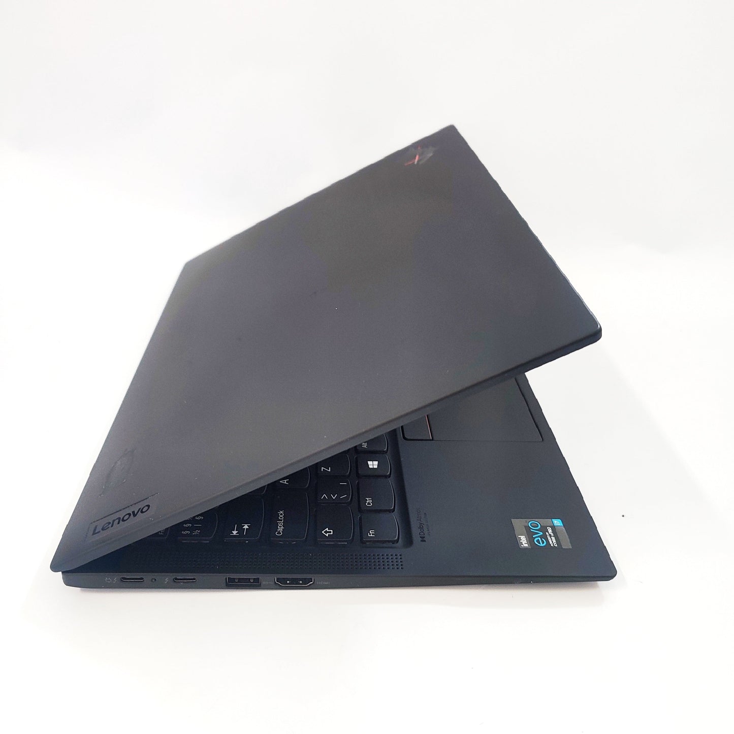 LENOVO ThinkPad X1 Carbon Gen 9/i5-1135G7/16 ГБ/256 ГБ SSD/Intel Iris/14″ FHD/ID: 24625