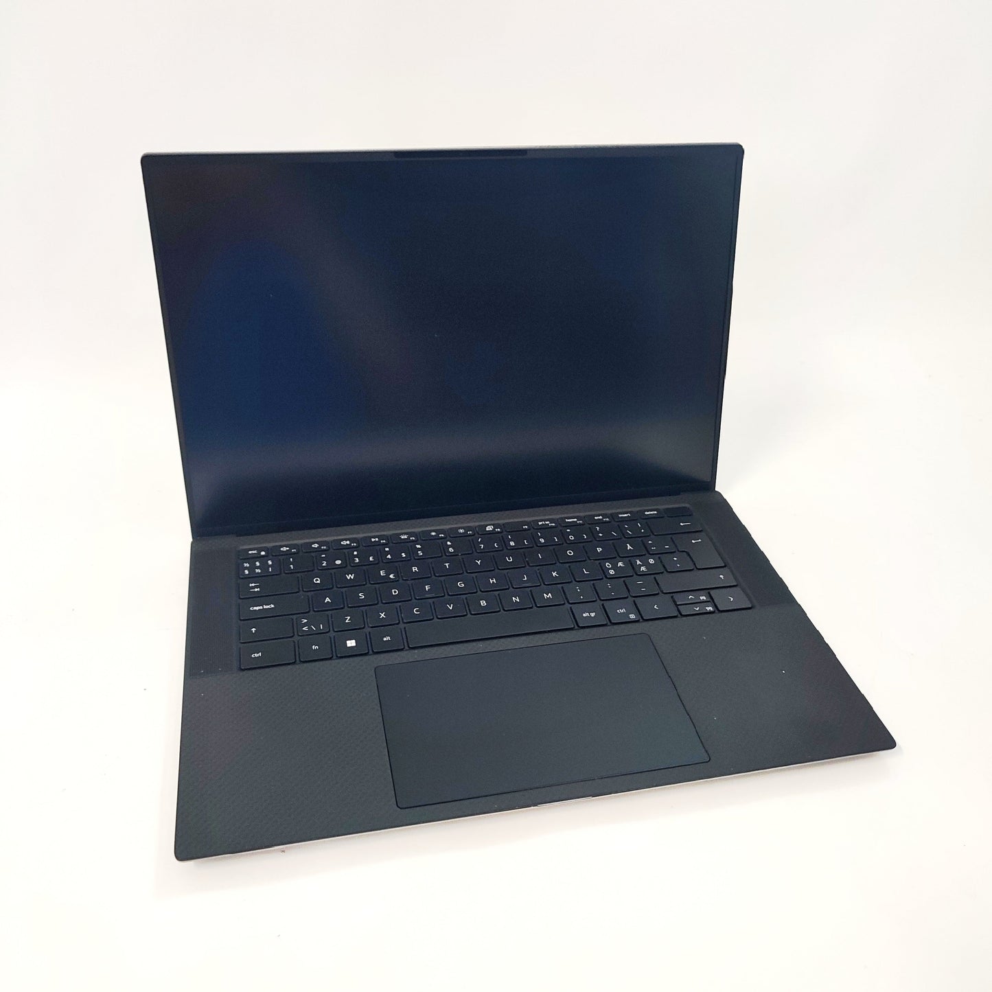 DELL Precision 5560/i7-11850H/16GB/500GB SSD/Nvidia RTX A2000/15.6″ FHD/ID: 21539