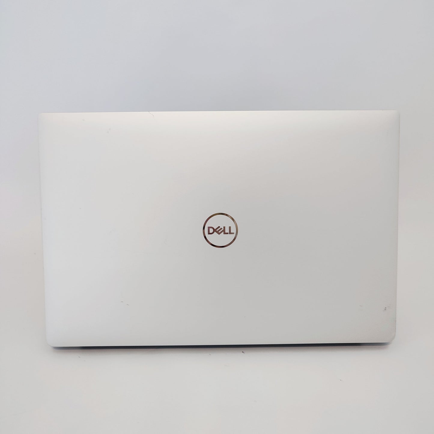 DELL Precision 5540 Touch/i7-9850H/16GB/256GB SSD/Nvidia Quadro T1000/15.6″ FHD/ID: 29451