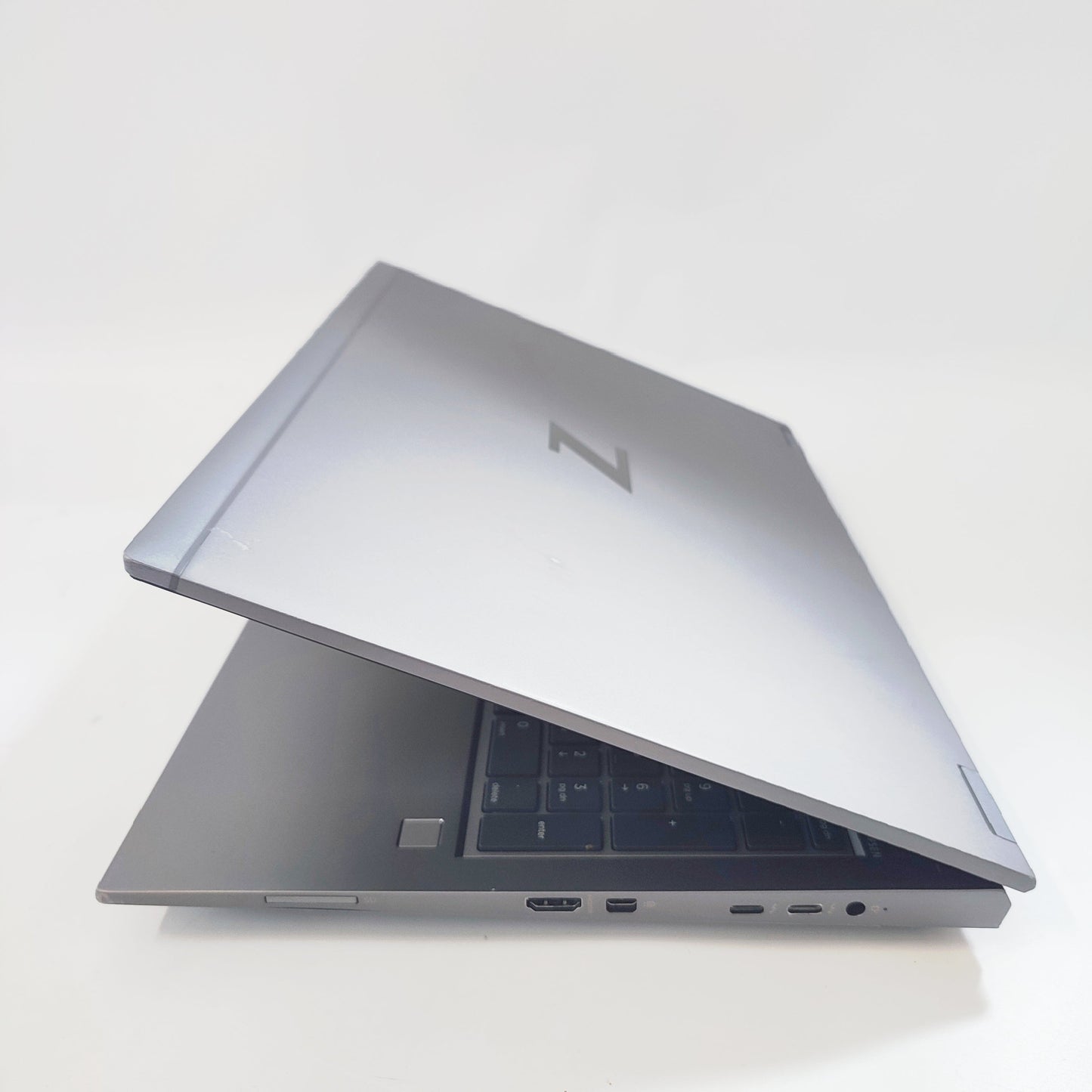 HP ZBook Fury 15 G7/i7-10850H/16GB/500GB SSD/NVIDIA Quadro T2000/15.6″ FHD/ID: 19185