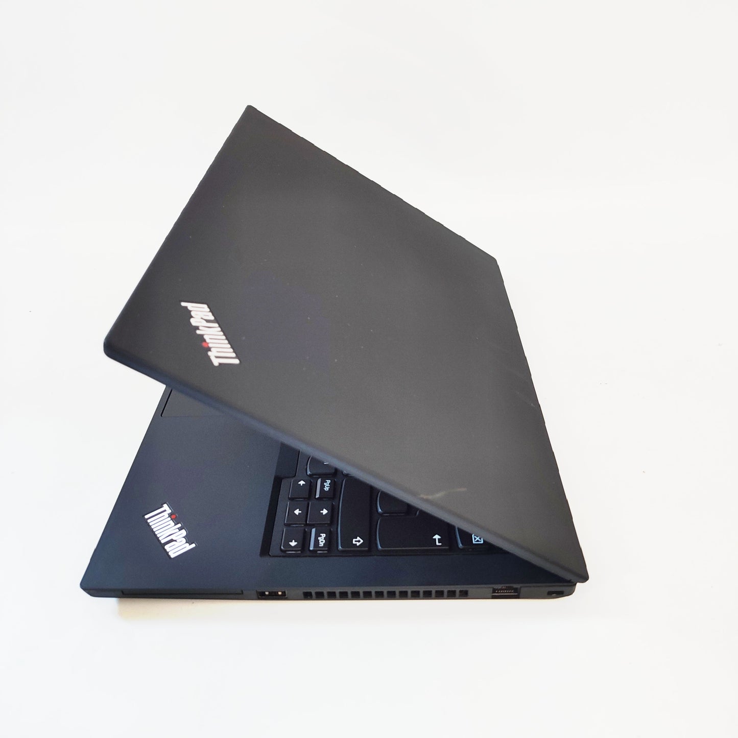 LENOVO ThinkPad T14 Gen1/Ryzen 7-4750U/16GB/256GB SSD/AMD/14″ FHD/ID: 22544