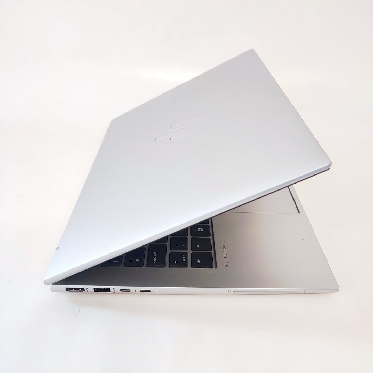HP EliteBook 840 G10/i7-1365U/16GB/256GB SSD/Intel Iris/14″ FHD/ID: 28588