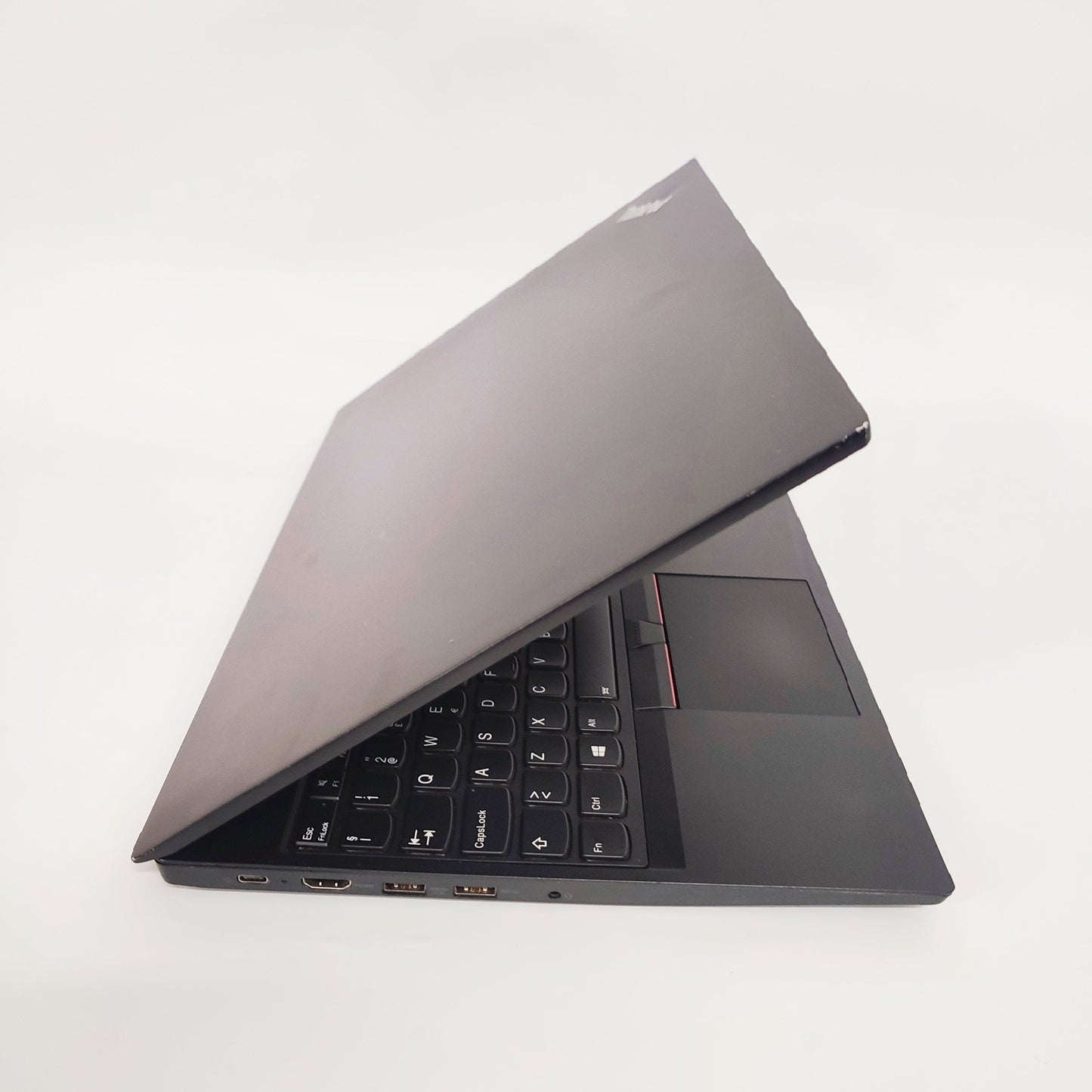 LENOVO ThinkPad E580/i5-8250U/16GB/256GB SSD/Intel HD/15.6″ FHD/ID: 28590
