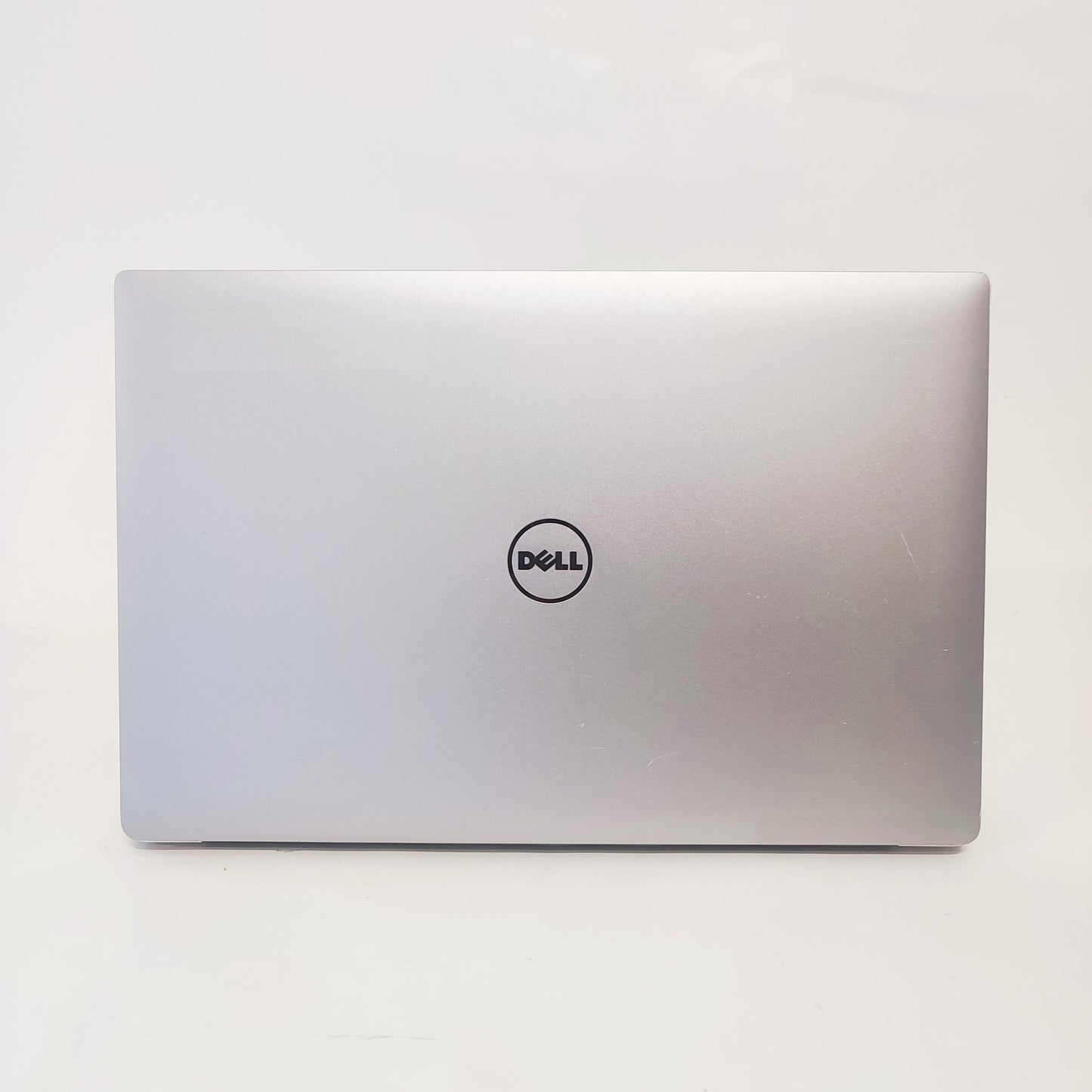 DELL Precision 5520 Touch/i7-6820HQ/16GB/256GB SSD/Nvidia Quadro M1200/15.6″ UHD 4K/ID: 28617