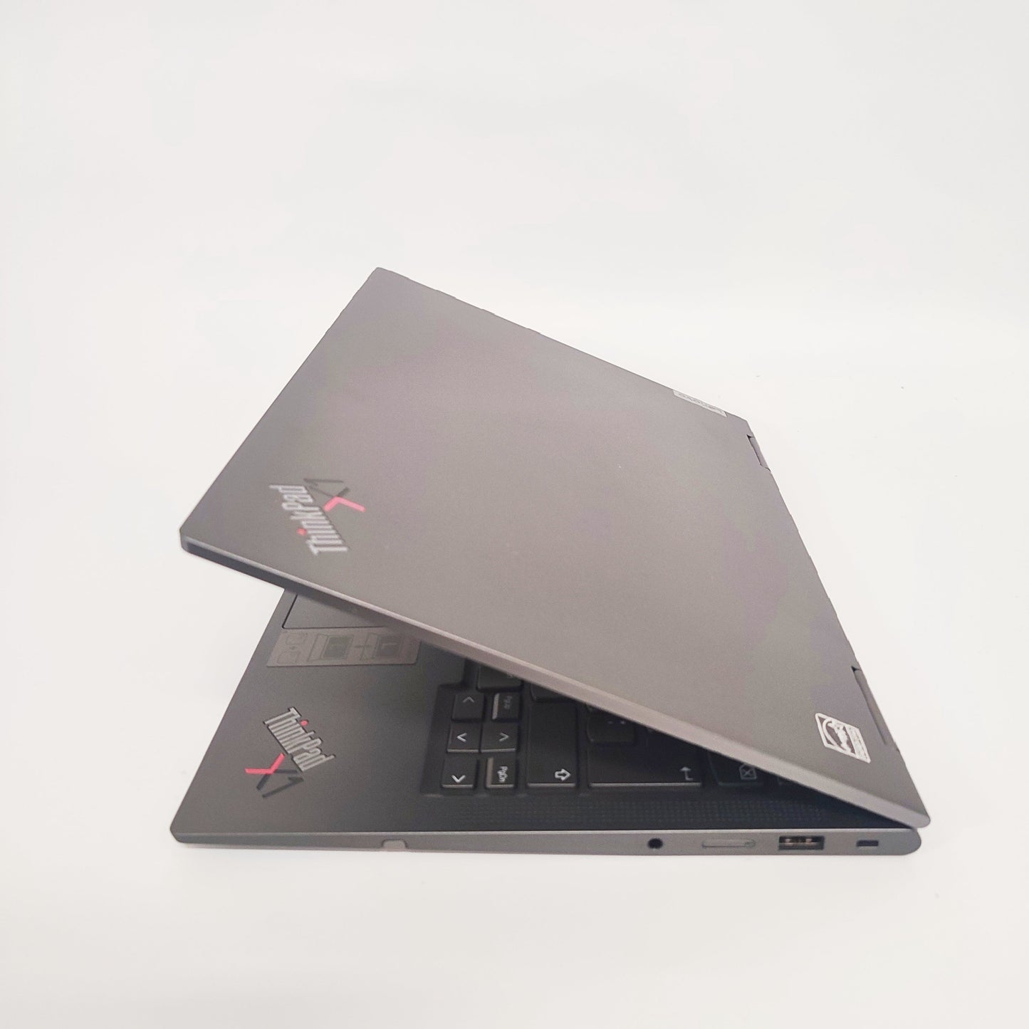 LENOVO ThinkPad X1 Yoga Gen 8 Touch/i5-1345U/16GB/500GB SSD/Intel HD Graphics/14″ FHD/ID: 25258