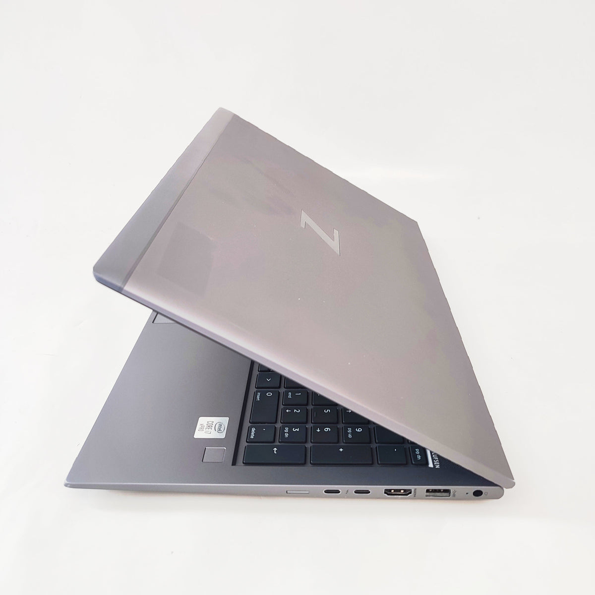 HP Zbook Firefly 15 G7/i5-10210U/16GB/256GB SSD/Intel HD Graphics/15.6″ FHD/ID: 29934