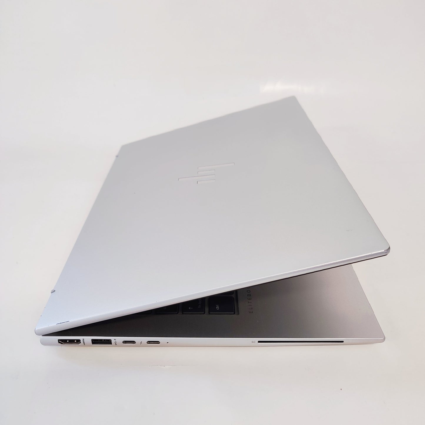 HP EliteBook 840 G9/i7-1255U/16GB/500GB SSD/Intel HD Graphics/14″ FHD/ID: 28766