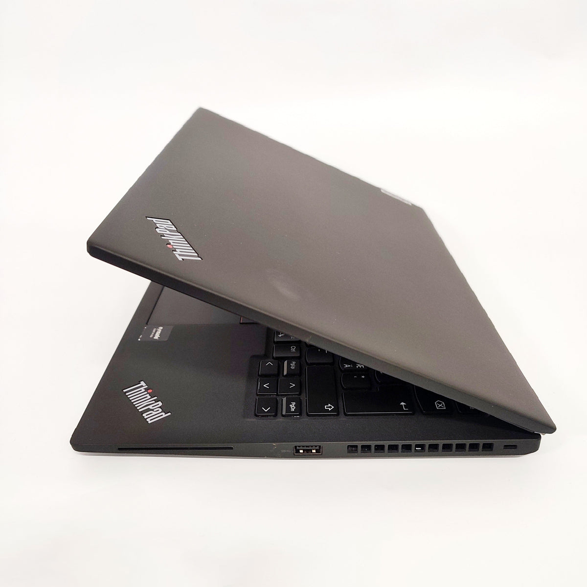 LENOVO ThinkPad T14s Gen3/i5-1245G7/16GB/256GB SSD/Intel Iris/14″ 2.8k/ID: 30336