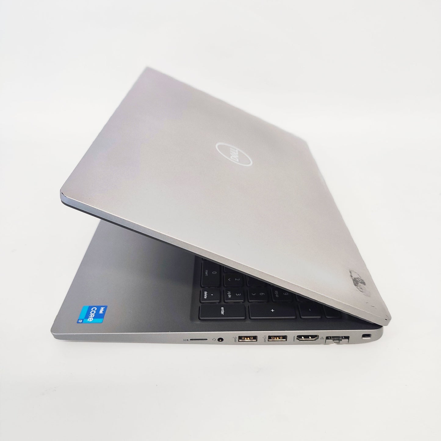 DELL Latitude 5530/i7-1255U/16ГБ/256ГБ SSD/Intel Iris/15.6″ FHD/ID: 28645