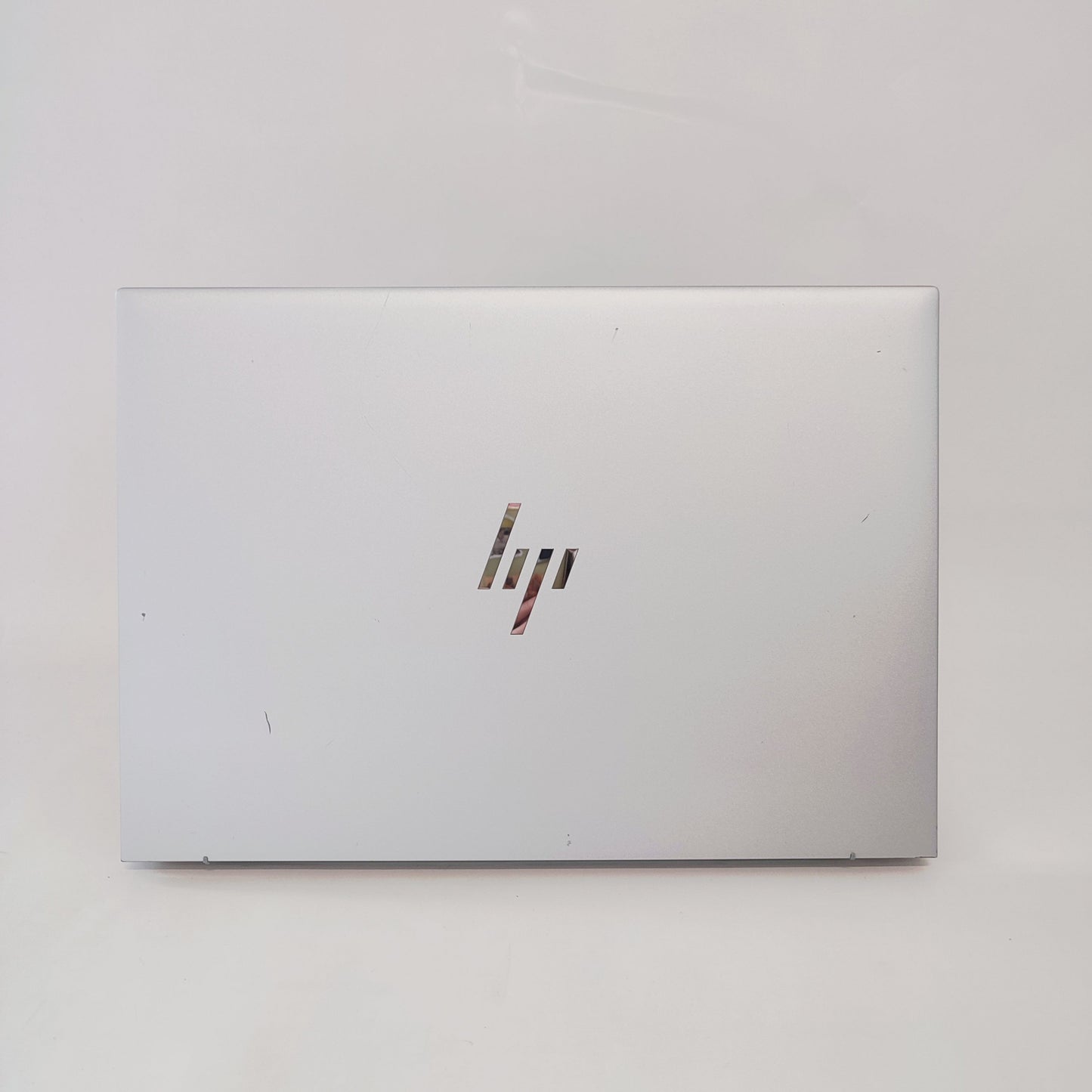 HP EliteBook 860 G9/i7-1255U/16ГБ/500ГБ SSD/Intel Iris/16″ WUXGA/ID: 27939