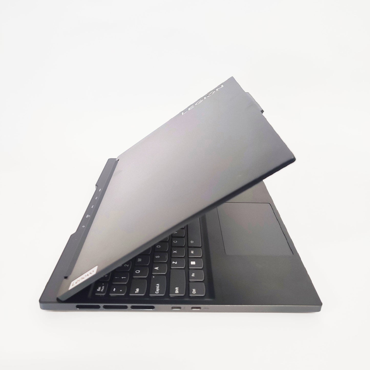 Lenovo Legion S7 16IAH7/i7-12700H/16GB/500GB SSD/Nvidia GeForce RTX 3060/16″ FHD/ID: 24087