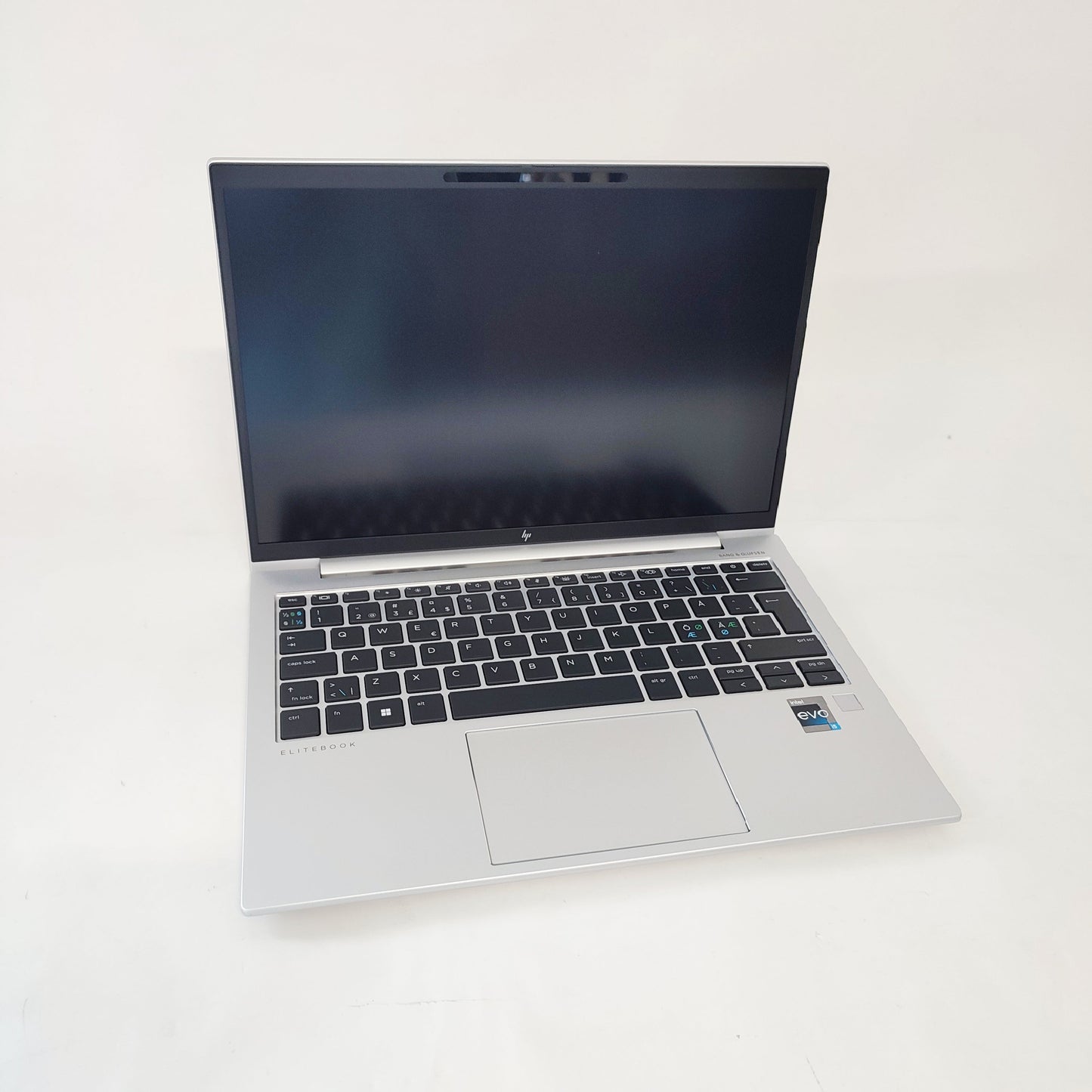 HP EliteBook 830 G10/i5-1335U/16GB/256GB SSD/Intel HD Graphics/13.3″ FHD/ID: 28658