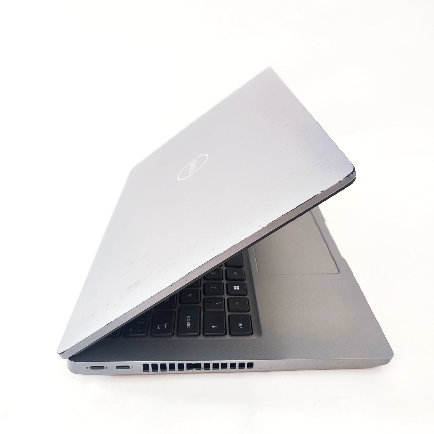 DELL Latitude 5421/i7-11850H/16 ГБ/256 ГБ SSD/Intel Iris/14″ FHD/ID: 29973
