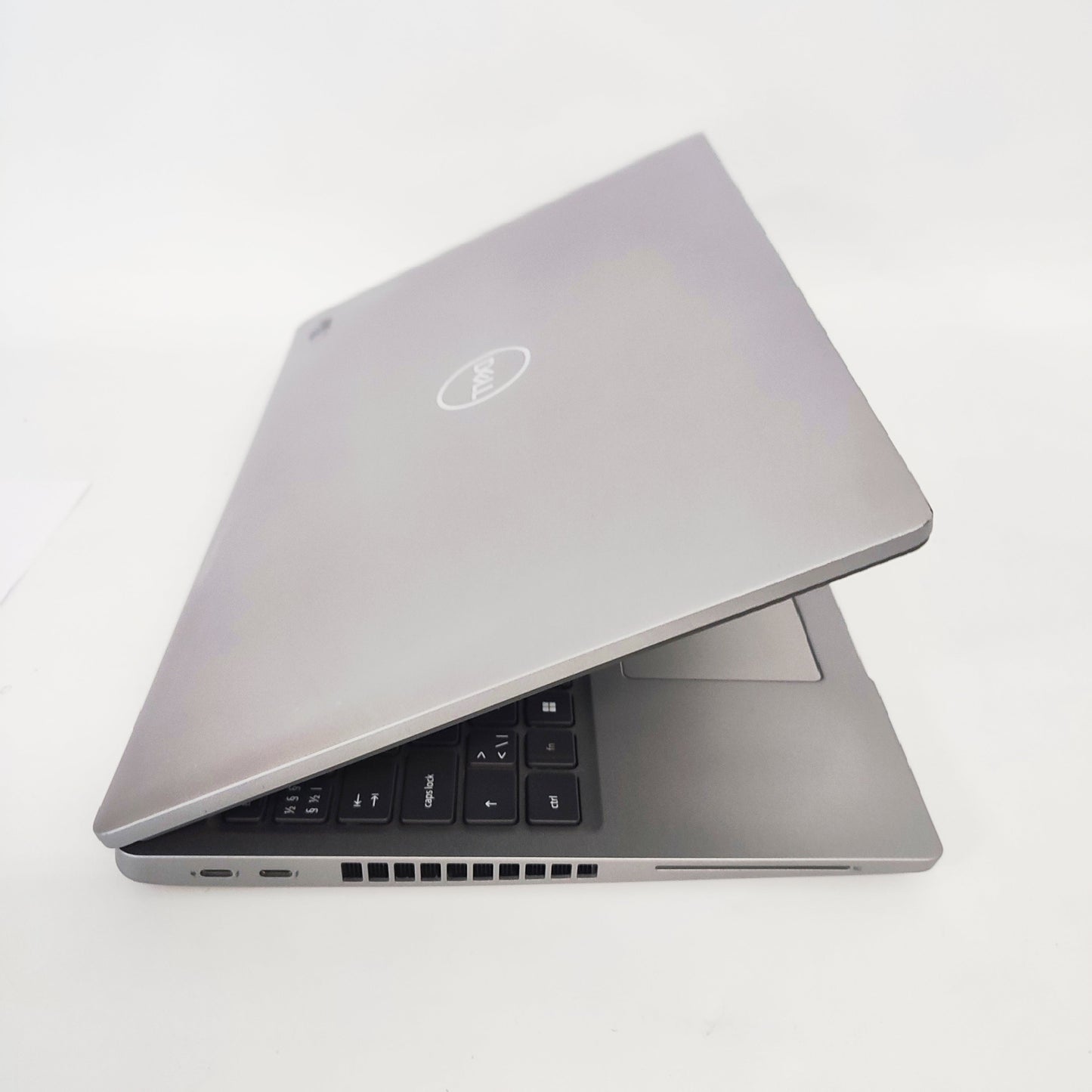 DELL Latitude 5530/i7-1255U/16ГБ/256ГБ SSD/Intel Iris/15.6″ FHD/ID: 28645