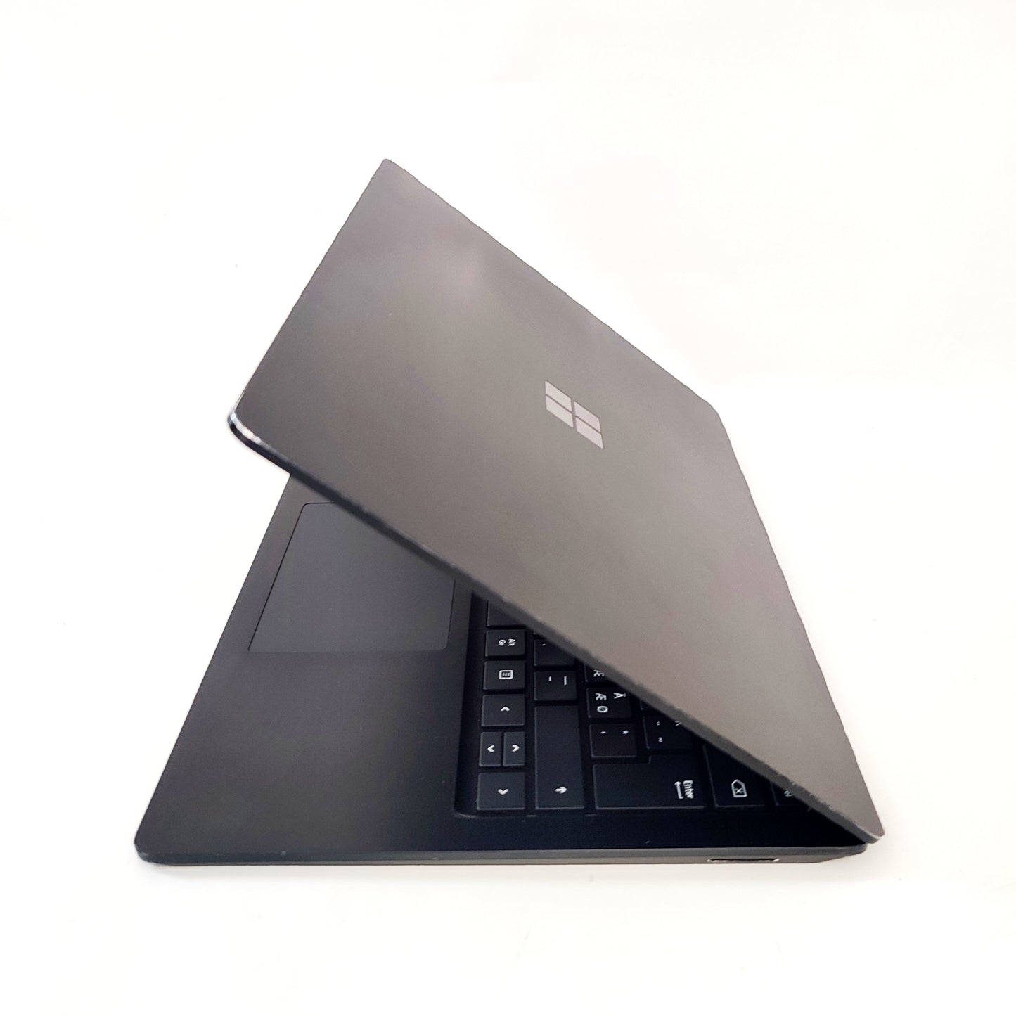 MICROSOFT Surface Laptop 3 Black/i5-1035G7/8GB/256GB SSD/Intel Iris/13.5″ QHD/ID: 29835