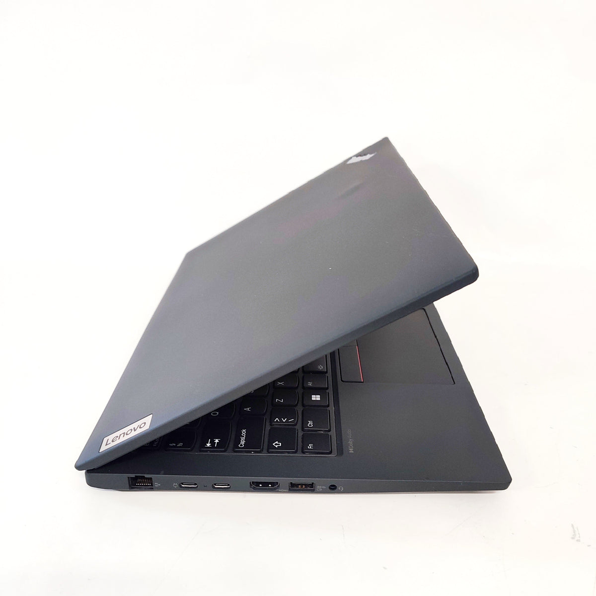 LENOVO ThinkPad T14 Gen4/Ryzen 7-7840U/16GB/256GB SSD/AMD/14″ FHD/ID: 30411