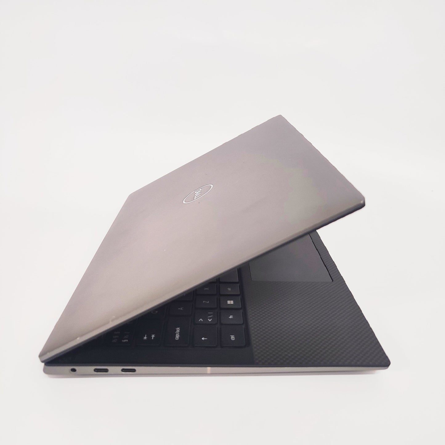 DELL Precision 5470/i7-12800H/32GB/500GB SSD/NVIDIA RTX A1000/14″ FHD/ID: 24992